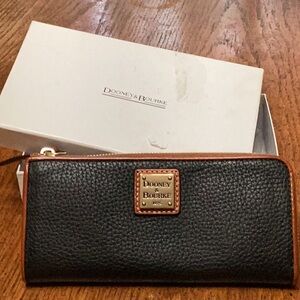Dooney & Bourke leather wallet.